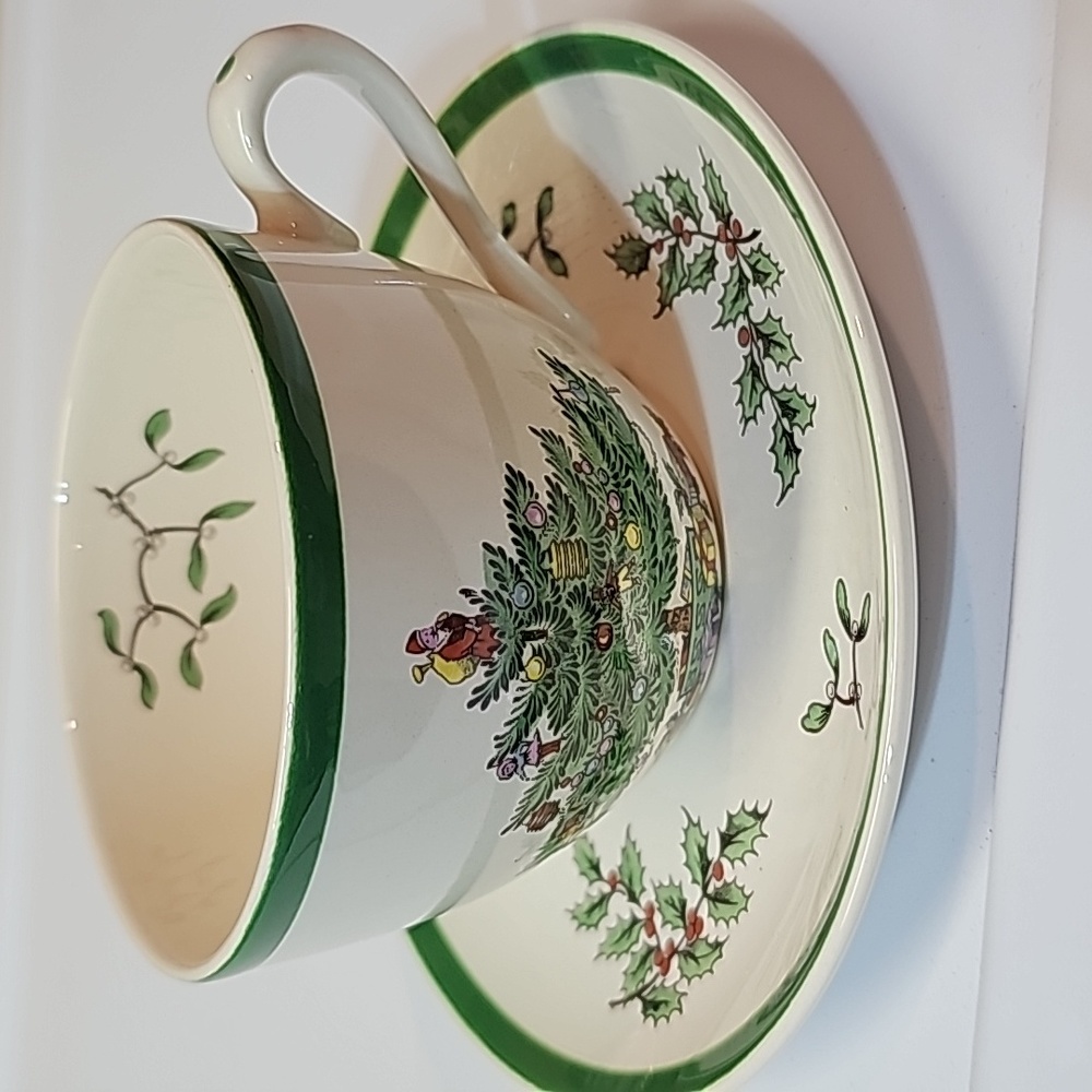 Spode Christmas Tree Teacup with Saucer